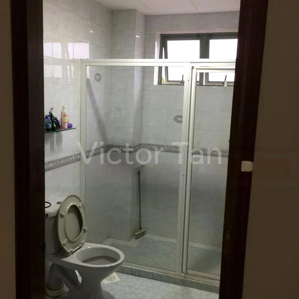 6 Bed Semi-Detached House (Landed) for Rent in  Opera Estate - Image 11