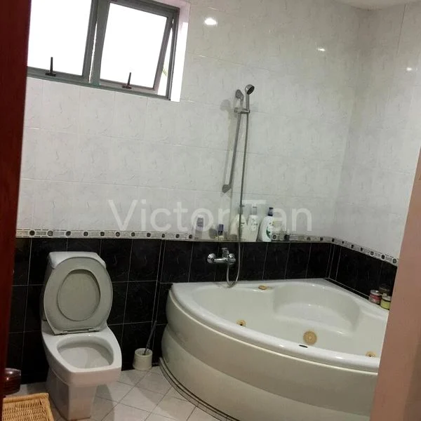 6 Bed Semi-Detached House (Landed) for Rent in  Opera Estate - Image 9