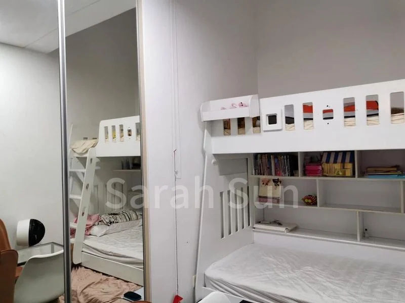 3 Bed Condo for Sale in The Promenade @ Pelikat - Image 2