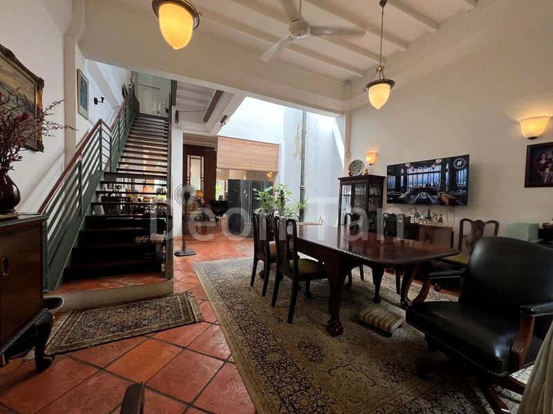 4 Bed Terraced House (Landed) for Sale in  Cairnhill Conservation Area - Image 2