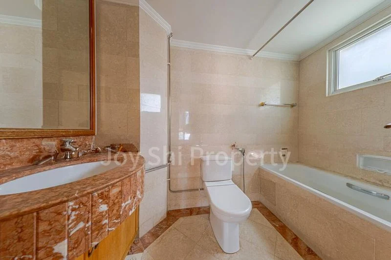 3 Bed Condo for Sale in  Chinatown Point - Image 6