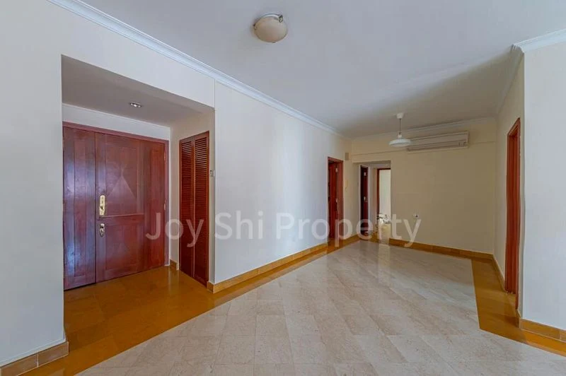 3 Bed Condo for Sale in  Chinatown Point - Image 13
