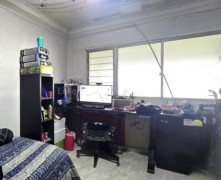 Executive HDB for Sale in  835 Woodlands Street 83 - Image 14