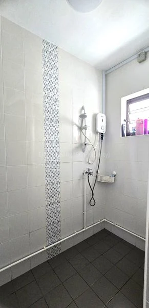 Executive HDB for Sale in  835 Woodlands Street 83 - Image 16