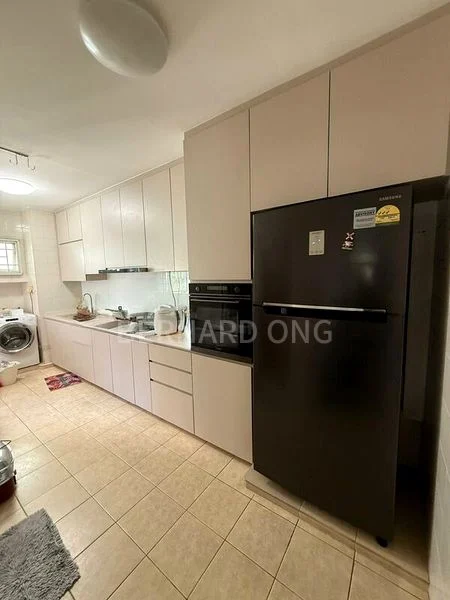 4 Room (4A) HDB for Sale in  202A Punggol Field - Image 5