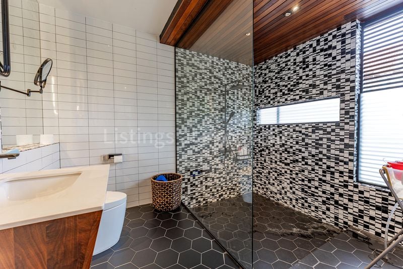 5 Bed Terraced House (Landed) for Sale around Chuan Place - Image 16