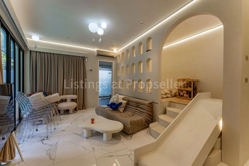 5 Bed Terraced House (Landed) for Sale around Chuan Place - Image 4
