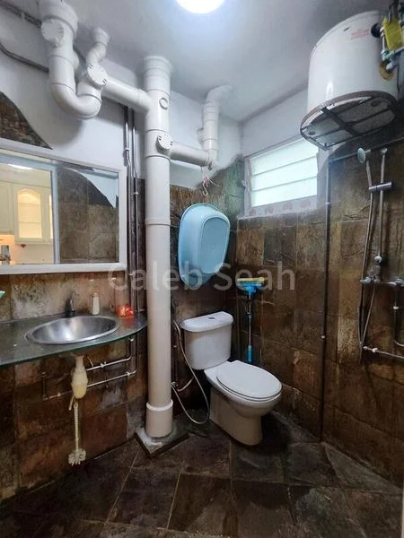 5 Room (5I) HDB for Rent in  215 Marsiling Lane - Image 1