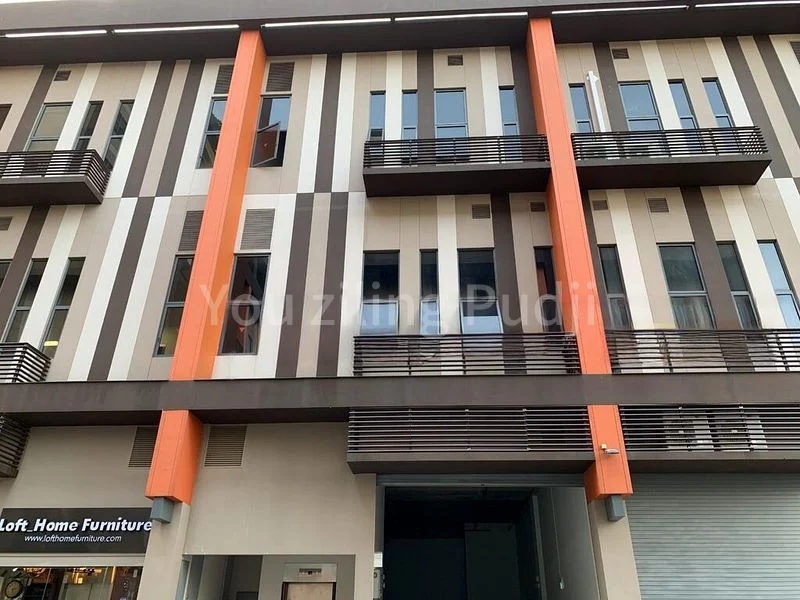 Light Industrial (B1) for Rent: Nordcom I - Image 4