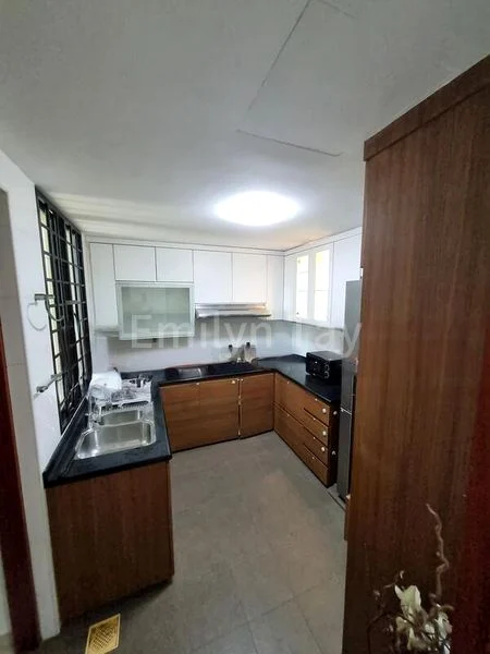 Room (Condo) for Rent in  Simsville - Image 7