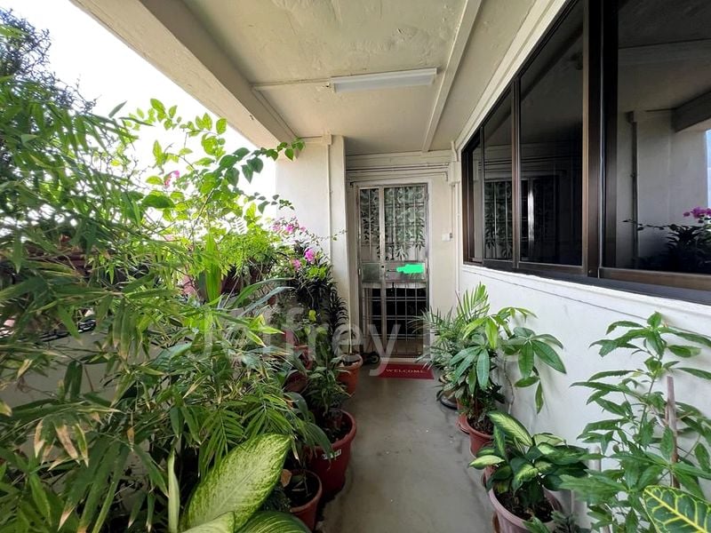 5 Room (5A) HDB for Rent in 10 Jalan Batu - Image 6
