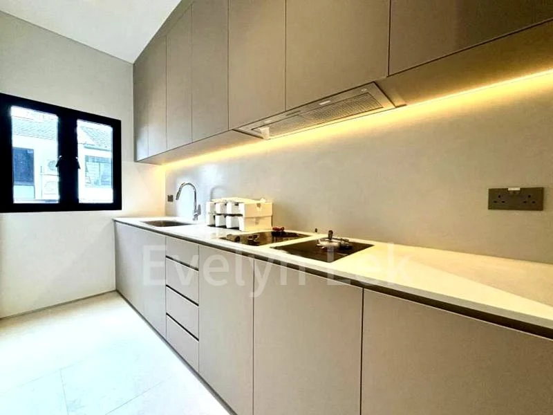 5 Bed Terraced House (Landed) for Sale in The Promont - Image 13