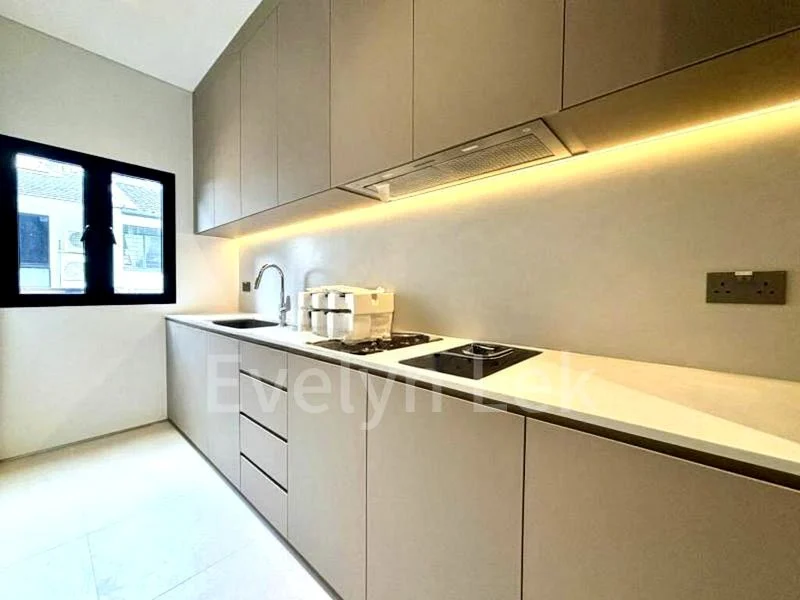 5 Bed Terraced House (Landed) for Sale in The Promont - Image 5