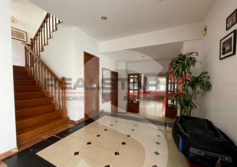 5 Bed Semi-Detached House (Landed) for Sale in Barker Road - Image 11