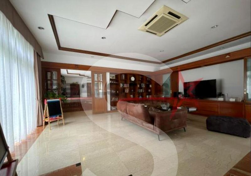 5 Bed Semi-Detached House (Landed) for Sale in Barker Road - Image 9