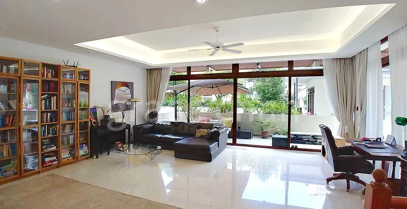 5+1 Bed Cluster House (Landed) for Rent in  Lian Villas - Image 2