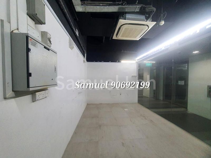 Millage: Retail Shop for Rent, 1,200 SF at 123 Main Street - Image 4