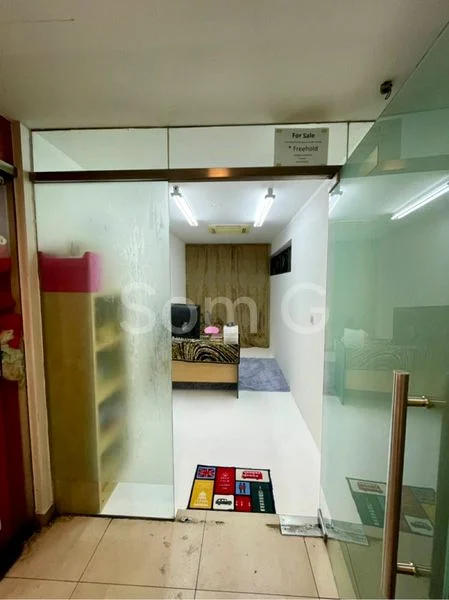 Shop / Shophouse for Sale in Le Regal - Image 2