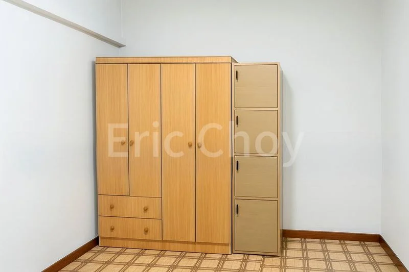 Common Room (HDB) for Rent in  673 Hougang Avenue 8 - Image 2