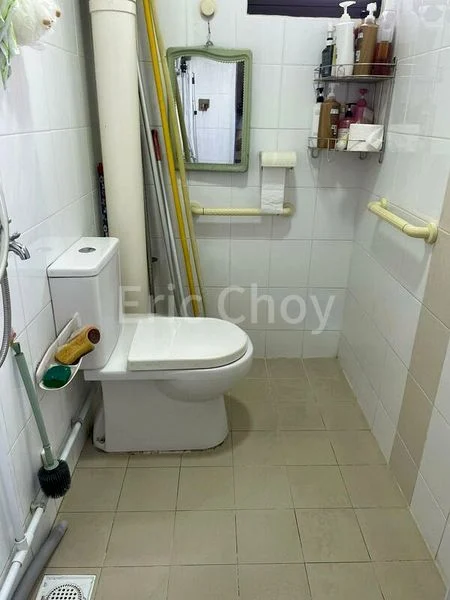 Common Room (HDB) for Rent in  673 Hougang Avenue 8 - Image 3