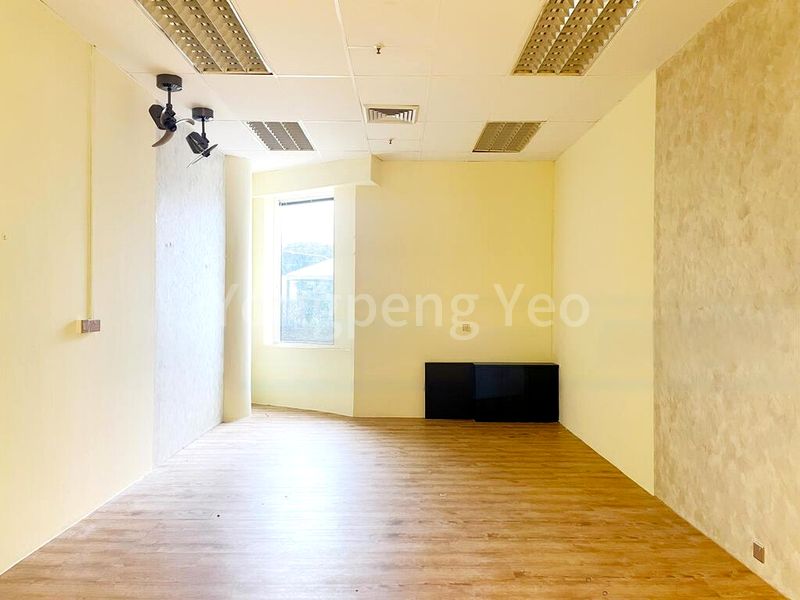 Other Retail for Sale: Concorde Shopping Centre - Image 8