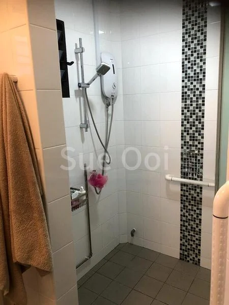 3 Room (3S) HDB for Rent in 403 Woodlands Street 41 - Image 4