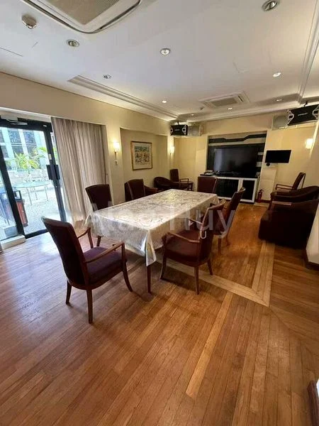 Room (Condo) for Rent in  Dover Parkview - Image 4