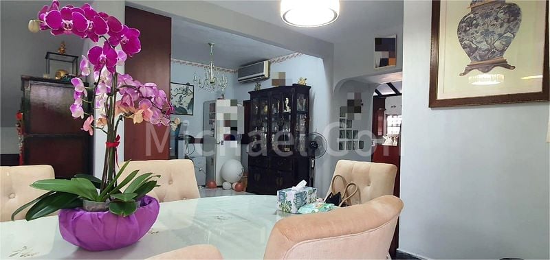 5 Bed Semi-Detached House (Landed) for Sale in  Peakview Estate - Image 4