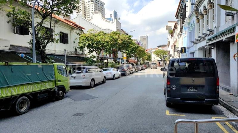 Food & Beverage for Rent: ☎️ Profitable, Prime Lor Telok Boat Quay Western Restaurant - Image 7