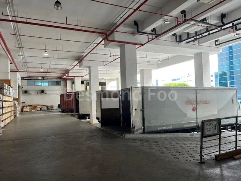 Light Industrial (B1) for Rent: 4.5m high, great specs in Serangoon North - Image 5