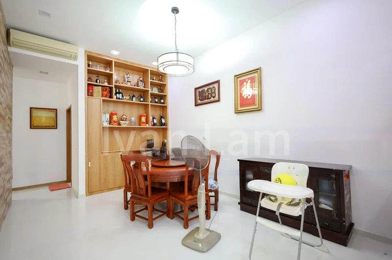 5 Bed Terraced House (Landed) for Sale in The Shoreline Residences II - Image 4