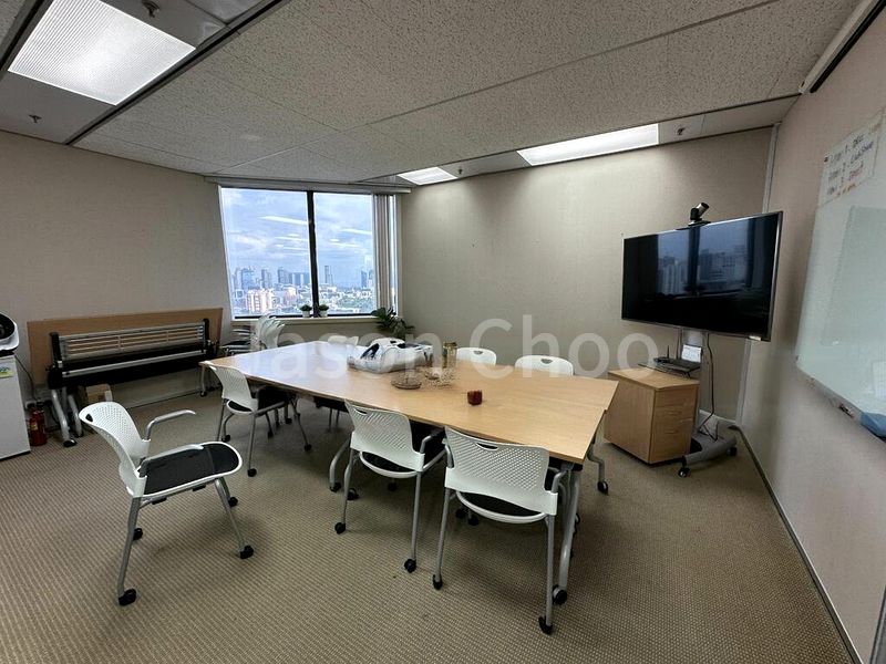 Office for Rent: Odeon Towers - Image 1
