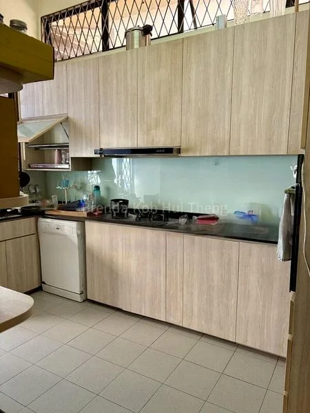 6 Bed Semi-Detached House (Landed) for Rent in  Faber Hills - Image 13