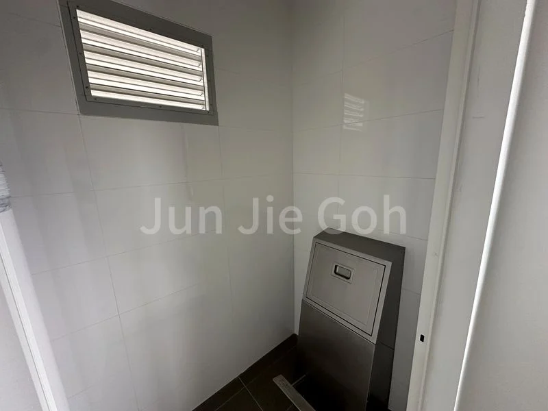 Master Room (Condo) for Rent in  The Nautical - Image 5