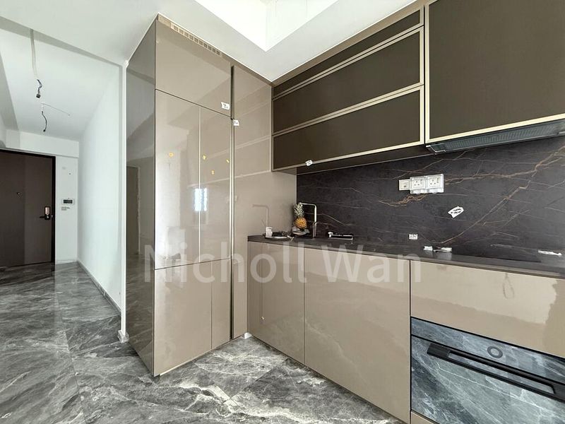 2 Bed Condo for Rent in  Newport Residences / Newport Tower - Image 9