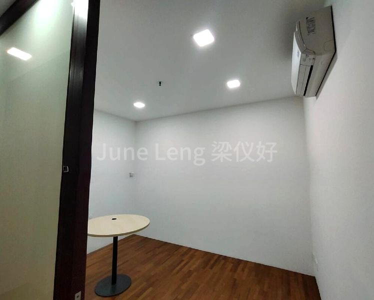 Light Industrial (B1) for Rent: EPL Building - Image 7