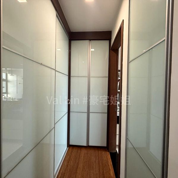 5 Bed Semi-Detached House (Landed) for Sale in  Novena Rise - Image 7