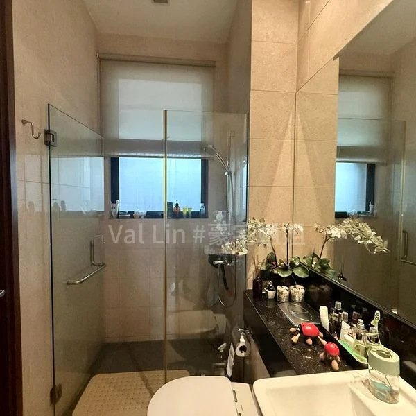 5 Bed Semi-Detached House (Landed) for Sale in  Novena Rise - Image 1
