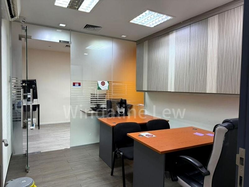 Shop / Shophouse for Sale: High Street Centre - Image 1