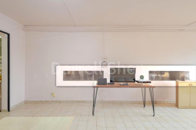 4 Room (4A) HDB for Sale in  343 Bukit Batok Street 34 - Image 6