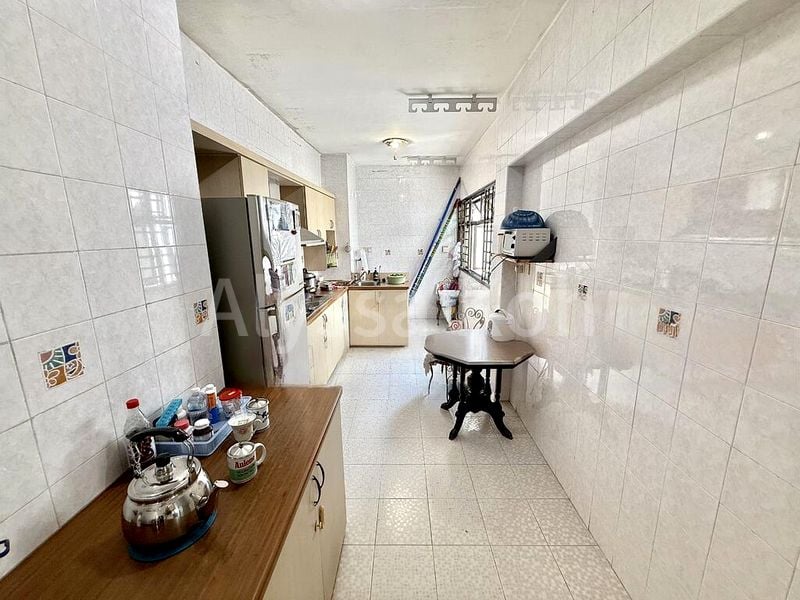 5 Room (5I) HDB for Sale in  483 Admiralty Link - Image 3