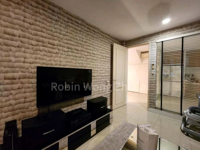 6 Bed Semi-Detached House (Landed) for Sale in  Springleaf Garden Estate - Image 3