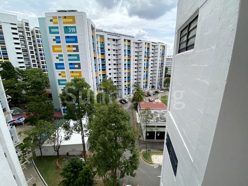 Common Room (HDB) for Rent in  320 Jurong East Street 31 - Image 26