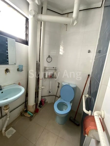 Common Room (HDB) for Rent in  320 Jurong East Street 31 - Image 19