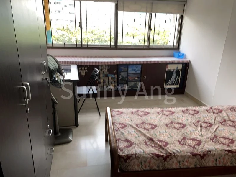 Common Room (HDB) for Rent in  320 Jurong East Street 31 - Image 17