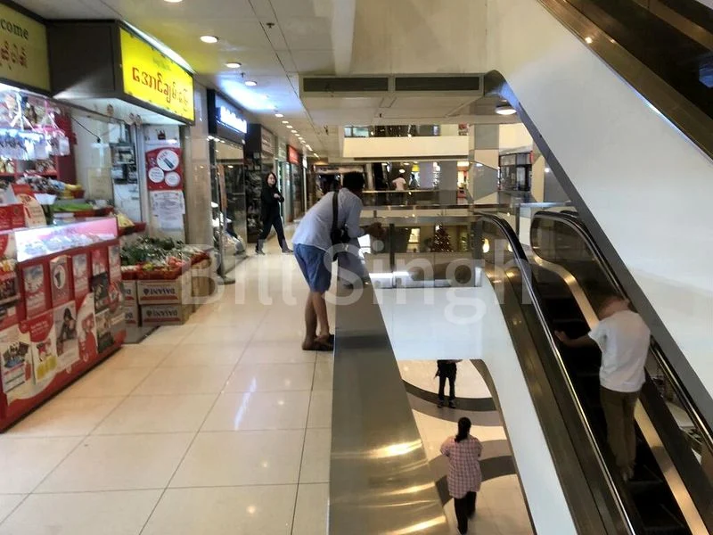 Other Retail for Sale: Peninsula Plaza, Shop - Image 8