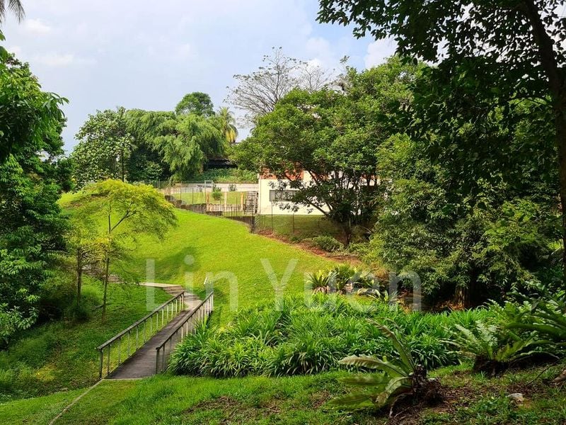 8 Bed Bungalow (Landed) for Sale in  Windsor Park - Image 1