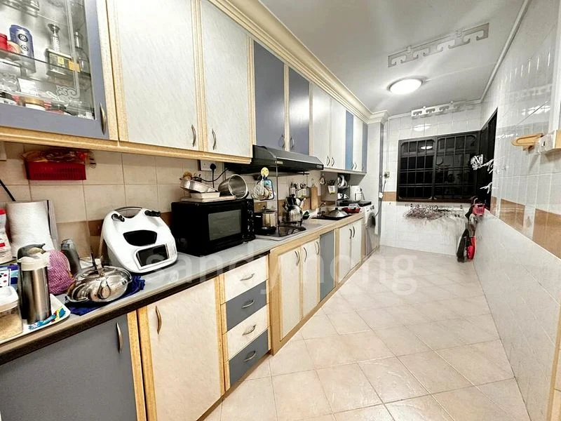 4 Room (4A) HDB for Sale in 617 Jurong West Street 65 - Image 5