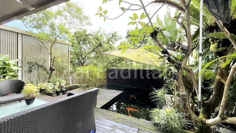 6 Bed Semi-Detached House (Landed) for Sale in  Greenbank Park - Image 1