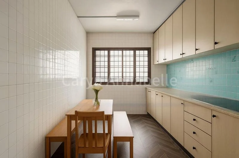 3 Room (3NG) HDB for Sale in  246 Tampines Street 21 - Image 2